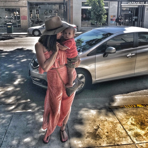 Meet your Posher, Jenni - Picture 4 of 5